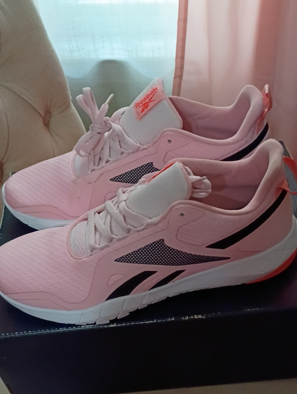 Reebok Women's Pink Lightweight Running Shoes